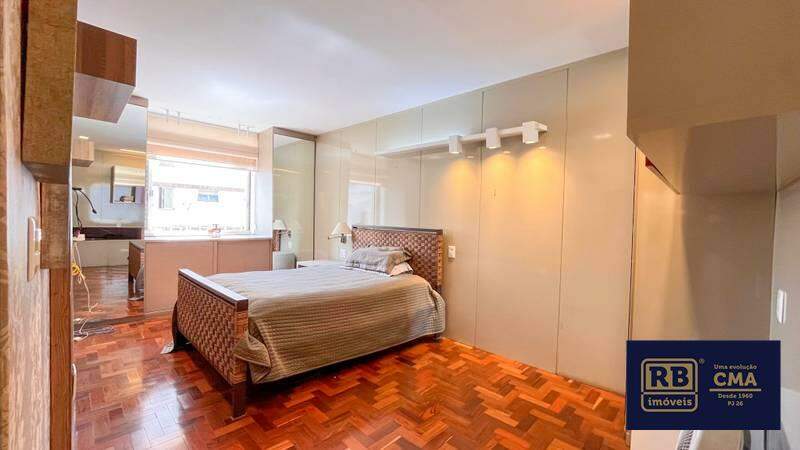 Apartamento à venda com 4 quartos, 160m² - Foto 1