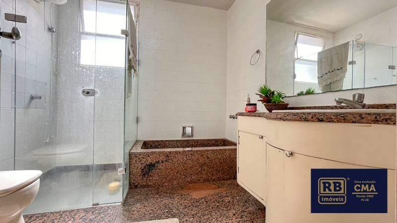 Apartamento à venda com 4 quartos, 160m² - Foto 15