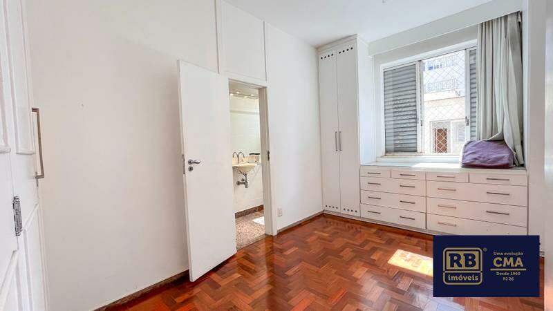 Apartamento à venda com 4 quartos, 160m² - Foto 22