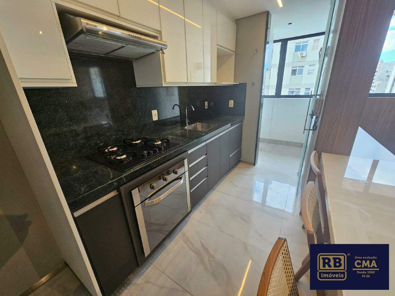 Apartamento para alugar com 2 quartos, 70m² - Foto 20