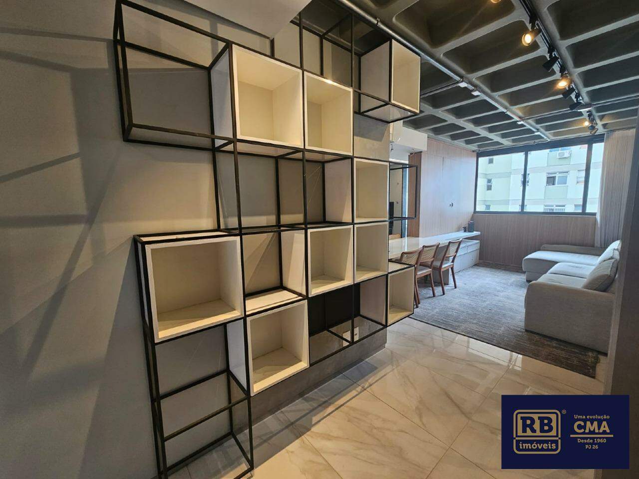 Apartamento para alugar com 2 quartos, 70m² - Foto 2