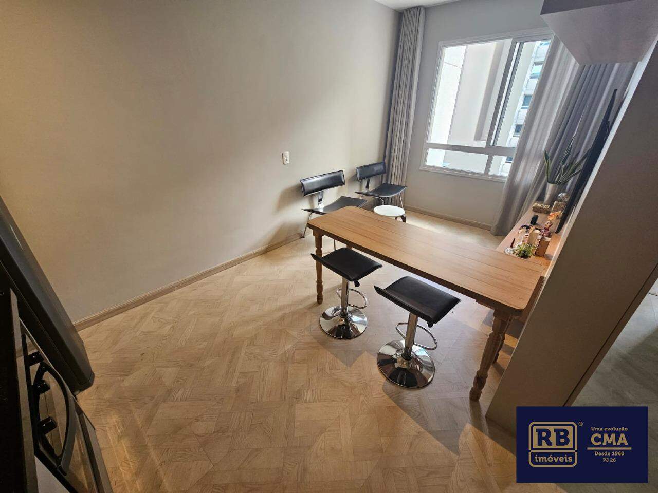 Apartamento para alugar com 2 quartos, 56m² - Foto 4