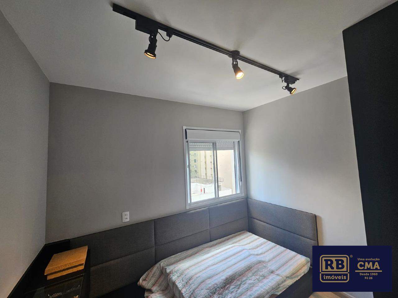 Apartamento para alugar com 2 quartos, 56m² - Foto 15