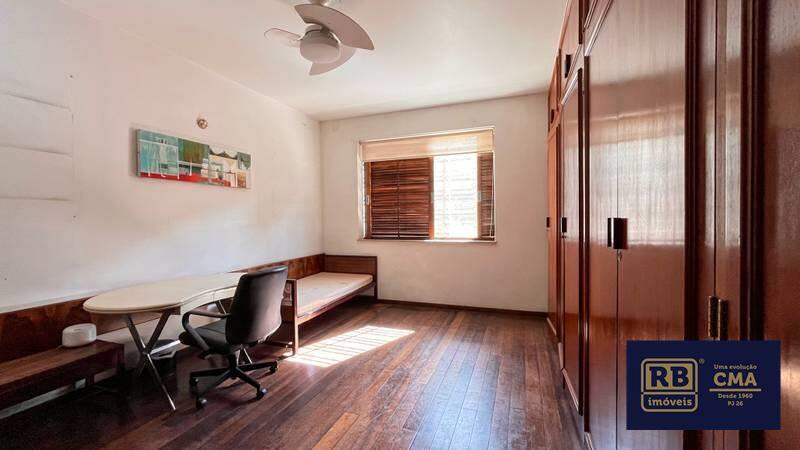 Casa à venda com 4 quartos, 1000m² - Foto 16