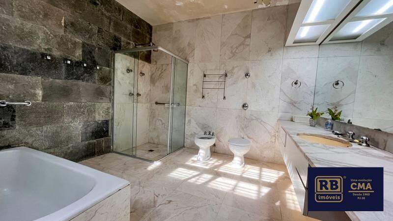 Casa à venda com 4 quartos, 1000m² - Foto 17