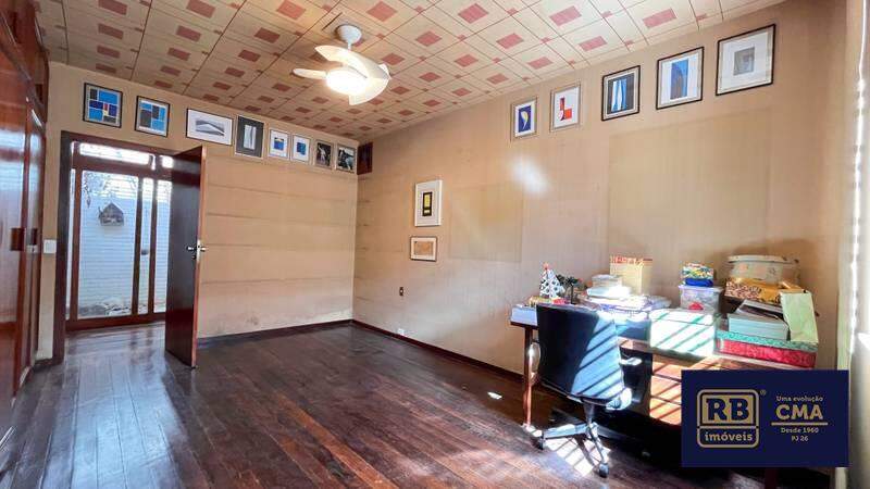 Casa à venda com 4 quartos, 1000m² - Foto 18