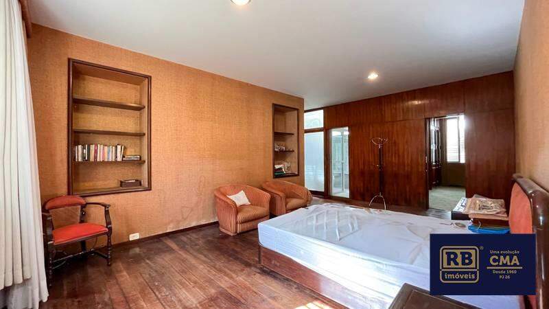 Casa à venda com 4 quartos, 1000m² - Foto 7