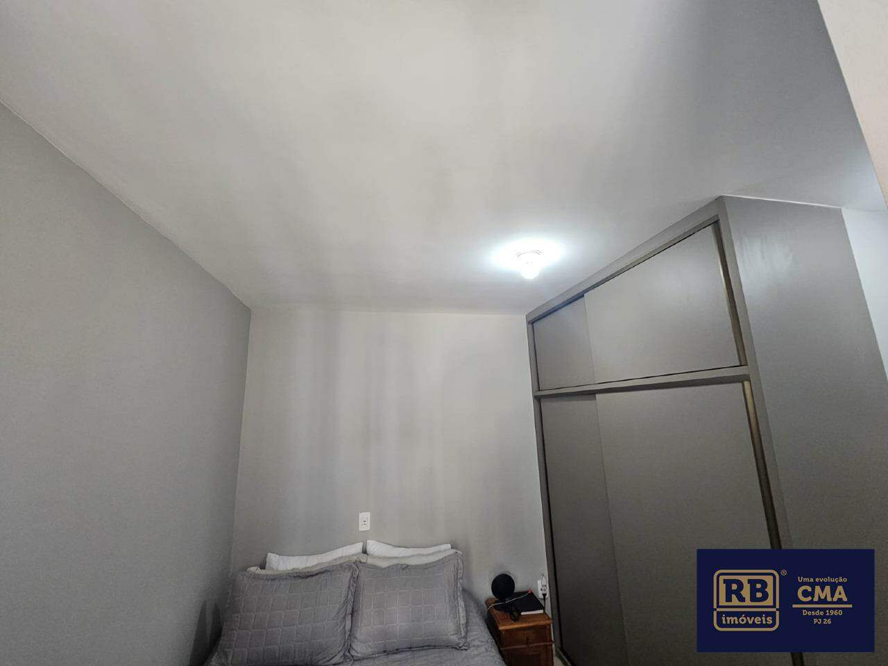 Apartamento à venda com 2 quartos, 56m² - Foto 12