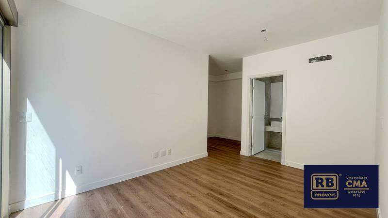 Apartamento à venda com 4 quartos, 147m² - Foto 6