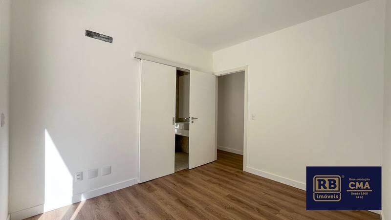 Apartamento à venda com 4 quartos, 147m² - Foto 9