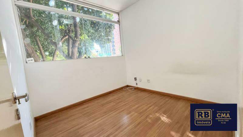 Apartamento à venda com 3 quartos, 120m² - Foto 11