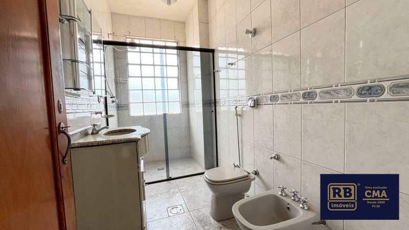 Apartamento à venda com 3 quartos, 119m² - Foto 13