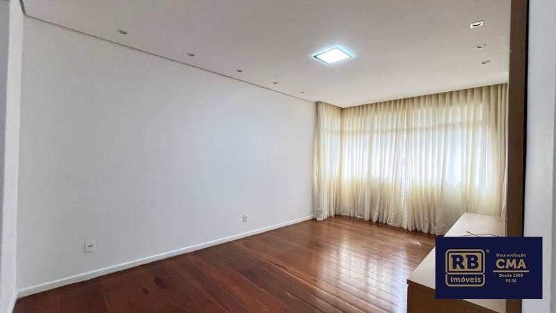 Cobertura à venda com 4 quartos, 240m² - Foto 21