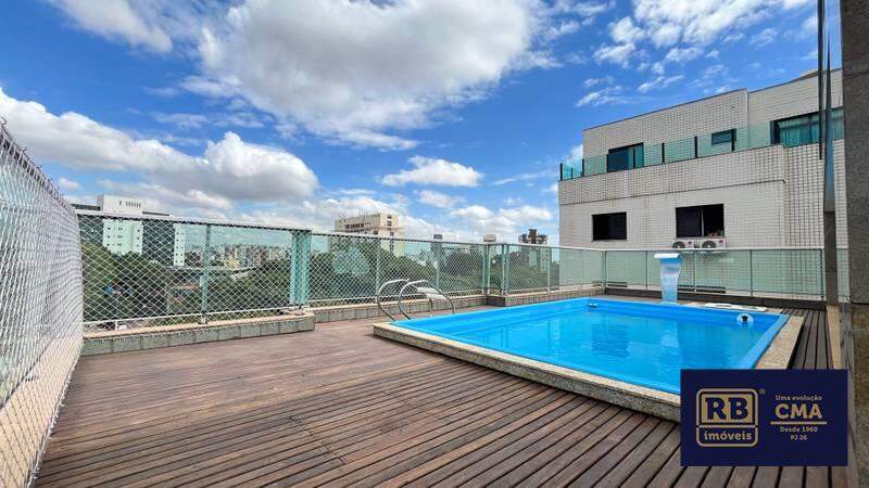 Cobertura à venda com 4 quartos, 240m² - Foto 4