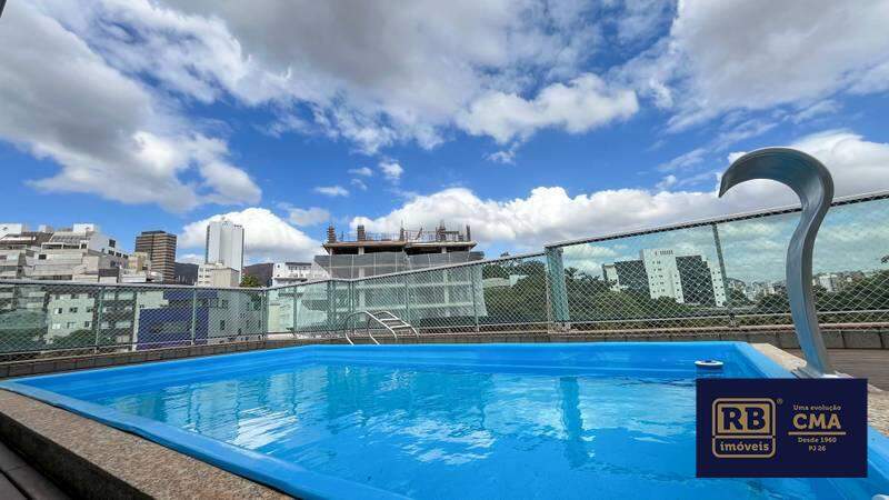 Cobertura à venda com 4 quartos, 240m² - Foto 5
