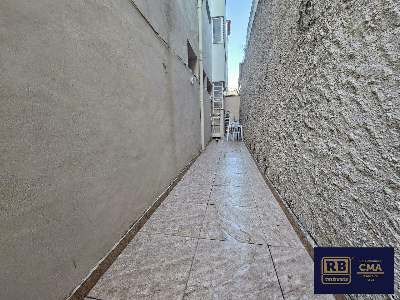 Apartamento à venda com 3 quartos, 110m² - Foto 11