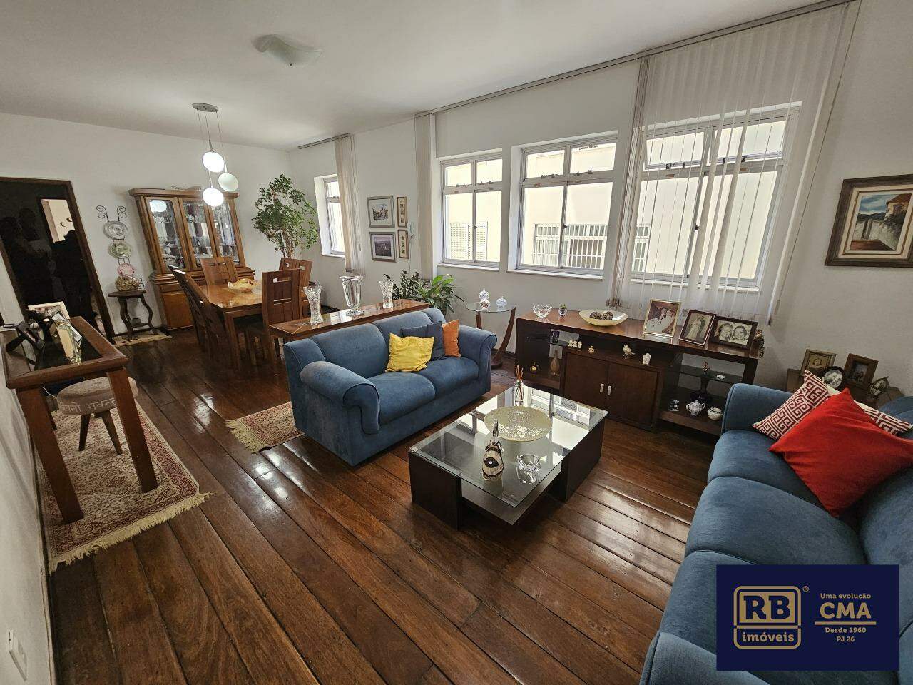 Apartamento à venda com 3 quartos, 110m² - Foto 1