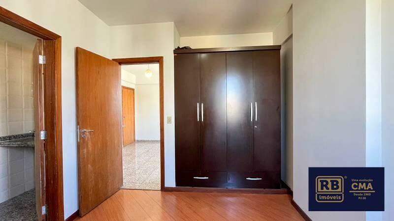 Apartamento à venda com 1 quarto, 40m² - Foto 11