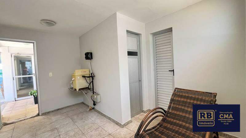 Apartamento à venda com 1 quarto, 40m² - Foto 13