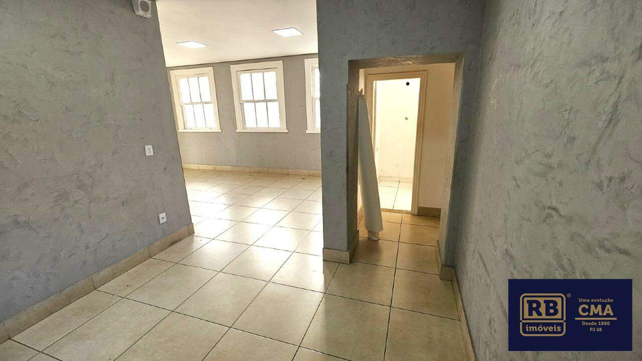 Casa para alugar com 3 quartos, 125m² - Foto 8