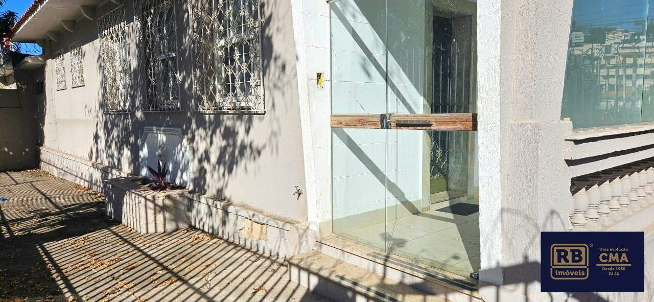 Casa para alugar com 3 quartos, 125m² - Foto 3