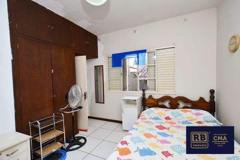 Casa, 6 quartos, 239 m² - Foto 13