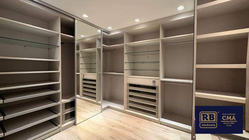 Cobertura, 3 quartos, 251 m² - Foto 19