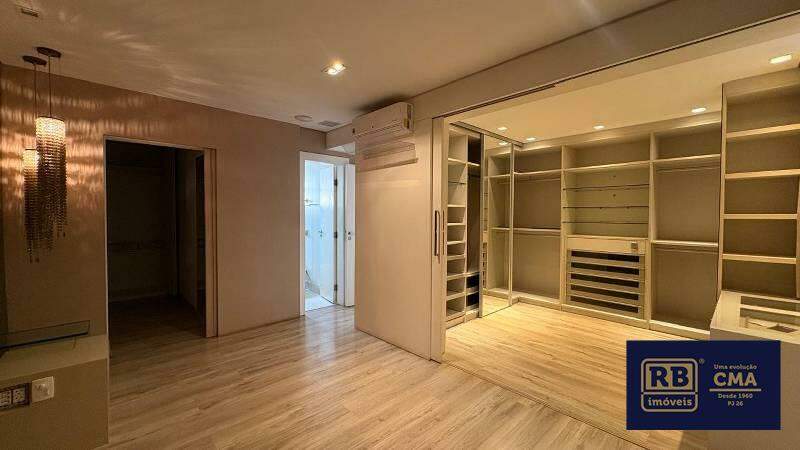Cobertura, 3 quartos, 251 m² - Foto 21