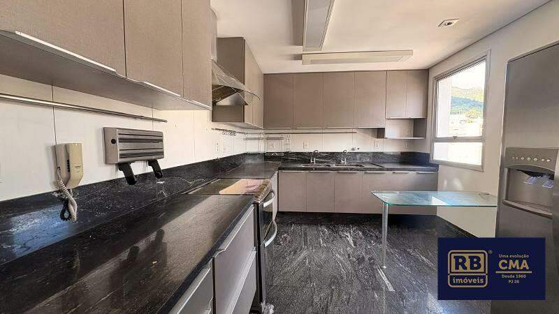 Cobertura, 3 quartos, 251 m² - Foto 24