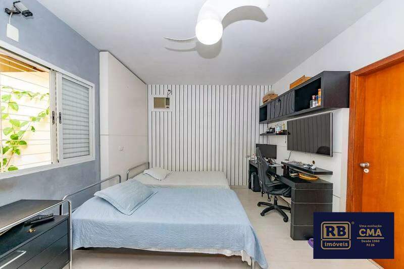 Casa, 4 quartos, 267 m² - Foto 15