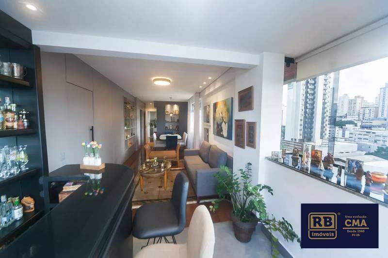 Cobertura, 3 quartos, 240 m² - Foto 2