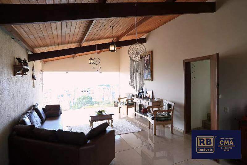 Casa, 4 quartos, 320 m² - Foto 11