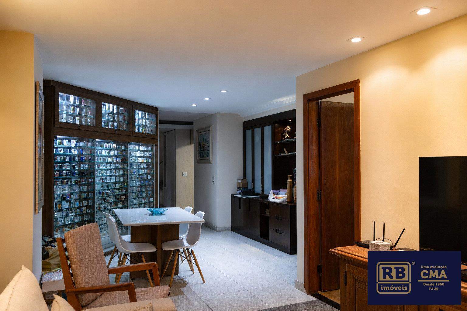 Apartamento, 3 quartos, 325 m² - Foto 3