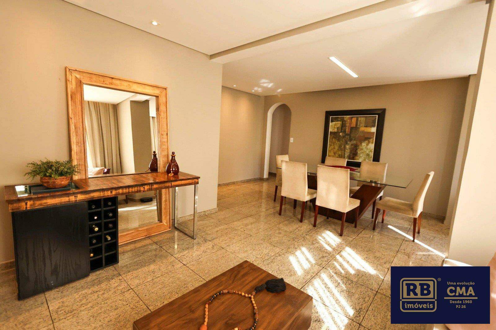 Apartamento, 4 quartos, 136 m² - Foto 2