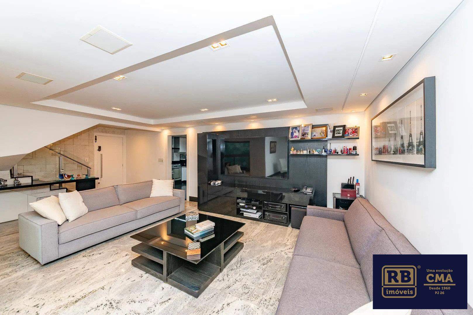 Cobertura, 4 quartos, 243 m² - Foto 1