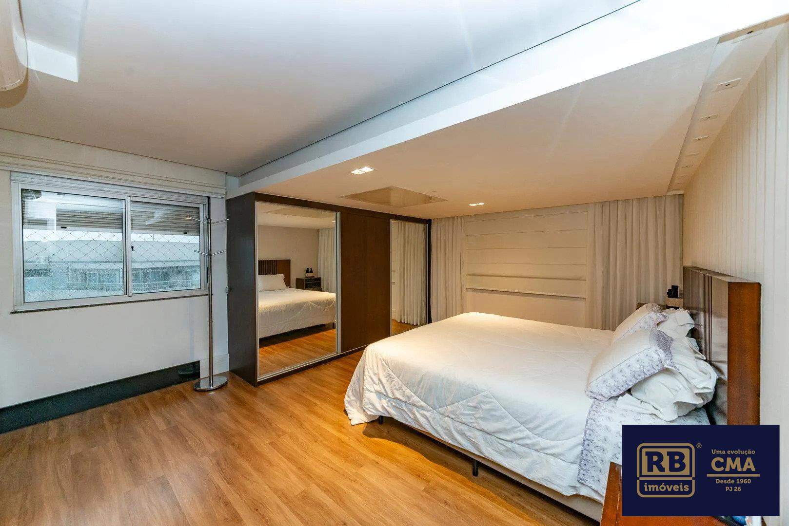 Cobertura, 4 quartos, 243 m² - Foto 11
