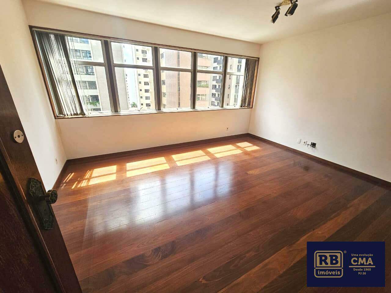 Apartamento, 3 quartos, 125 m² - Foto 2