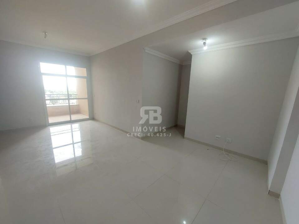 Apartamento para aluguel no Vila Industrial: 