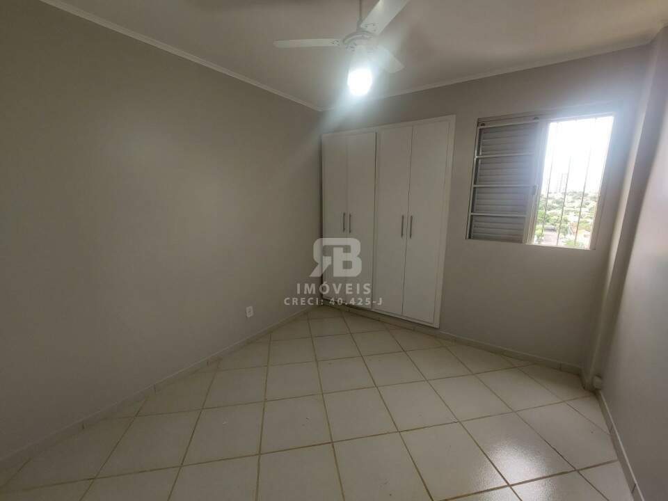 Apartamento para aluguel no Vila Santa Maria: 