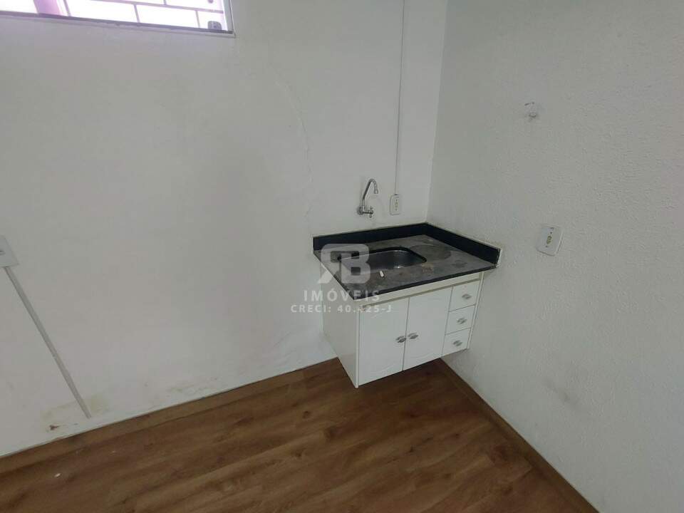 Comercial para aluguel no Planalto: 