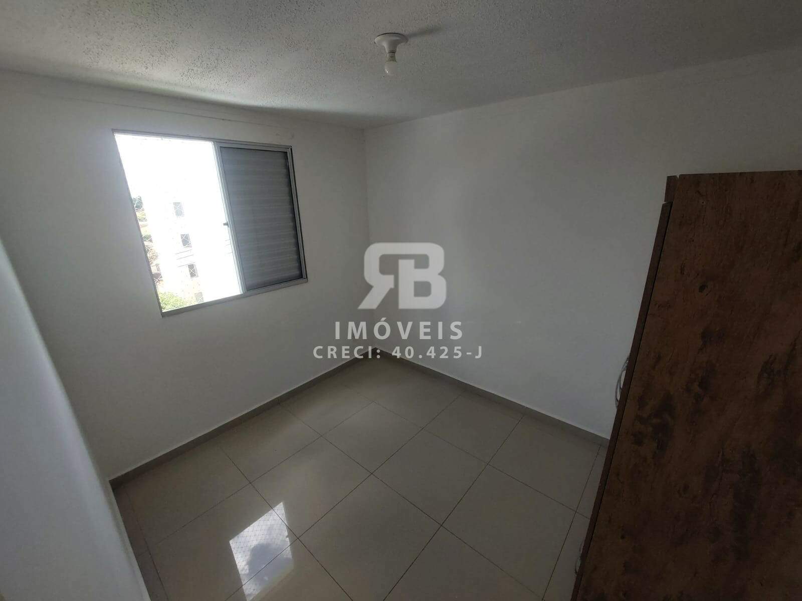 Apartamento para aluguel no Monte Carlo: 