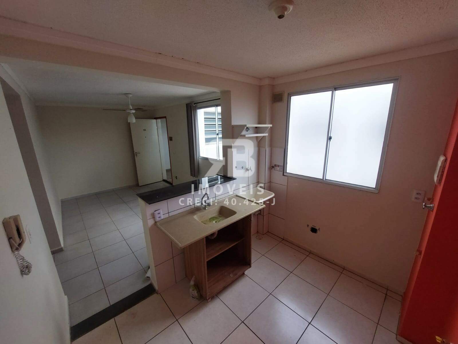Apartamento para aluguel no Monte Carlo: 