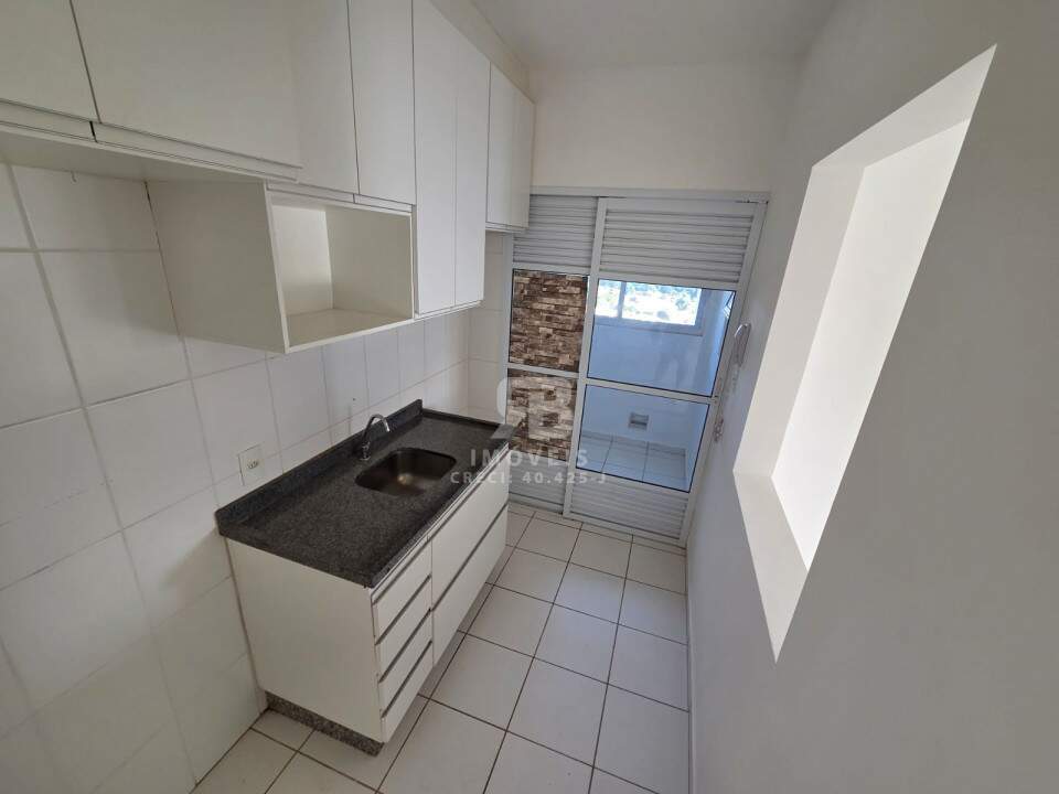 Apartamento para aluguel no Umuarama: 