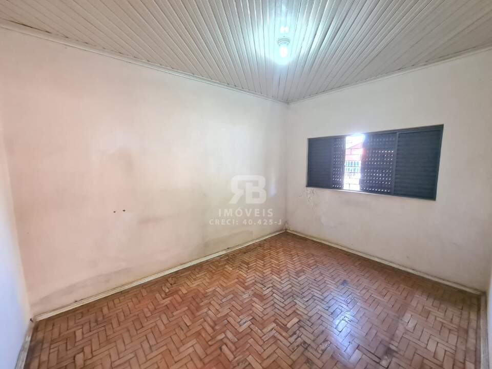 Casa à venda no Planalto: 