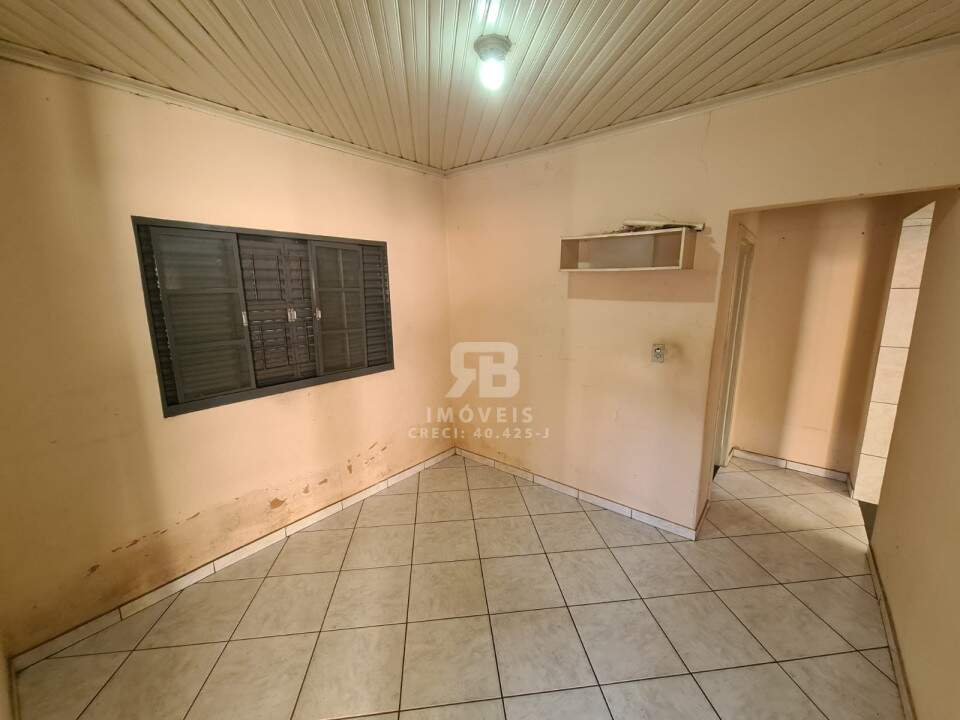 Casa à venda no Planalto: 