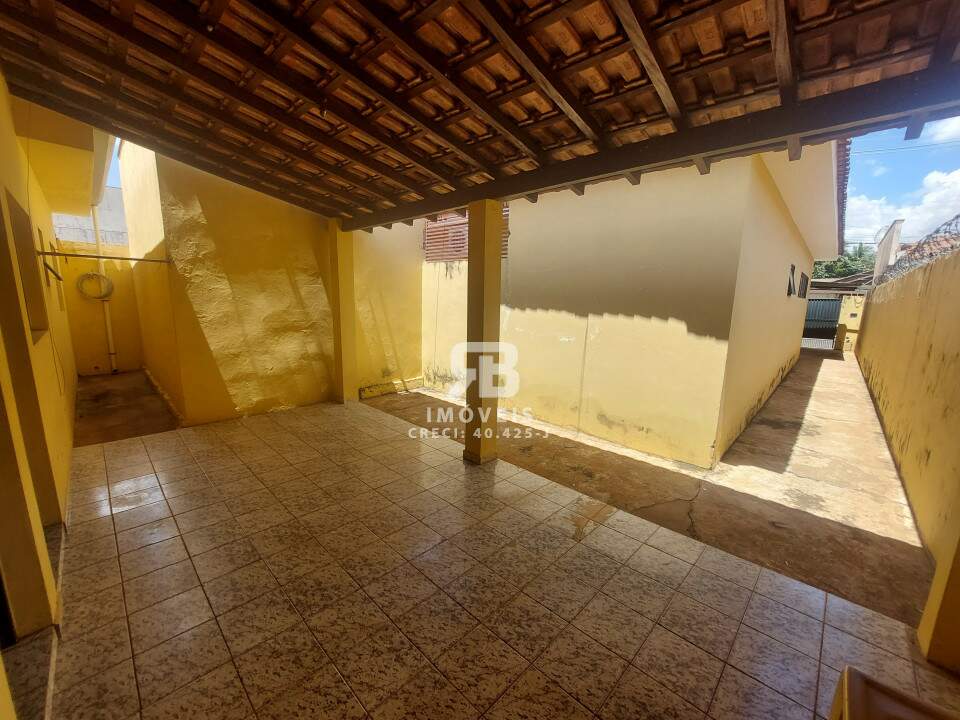 Casa para aluguel no Paraíso: 