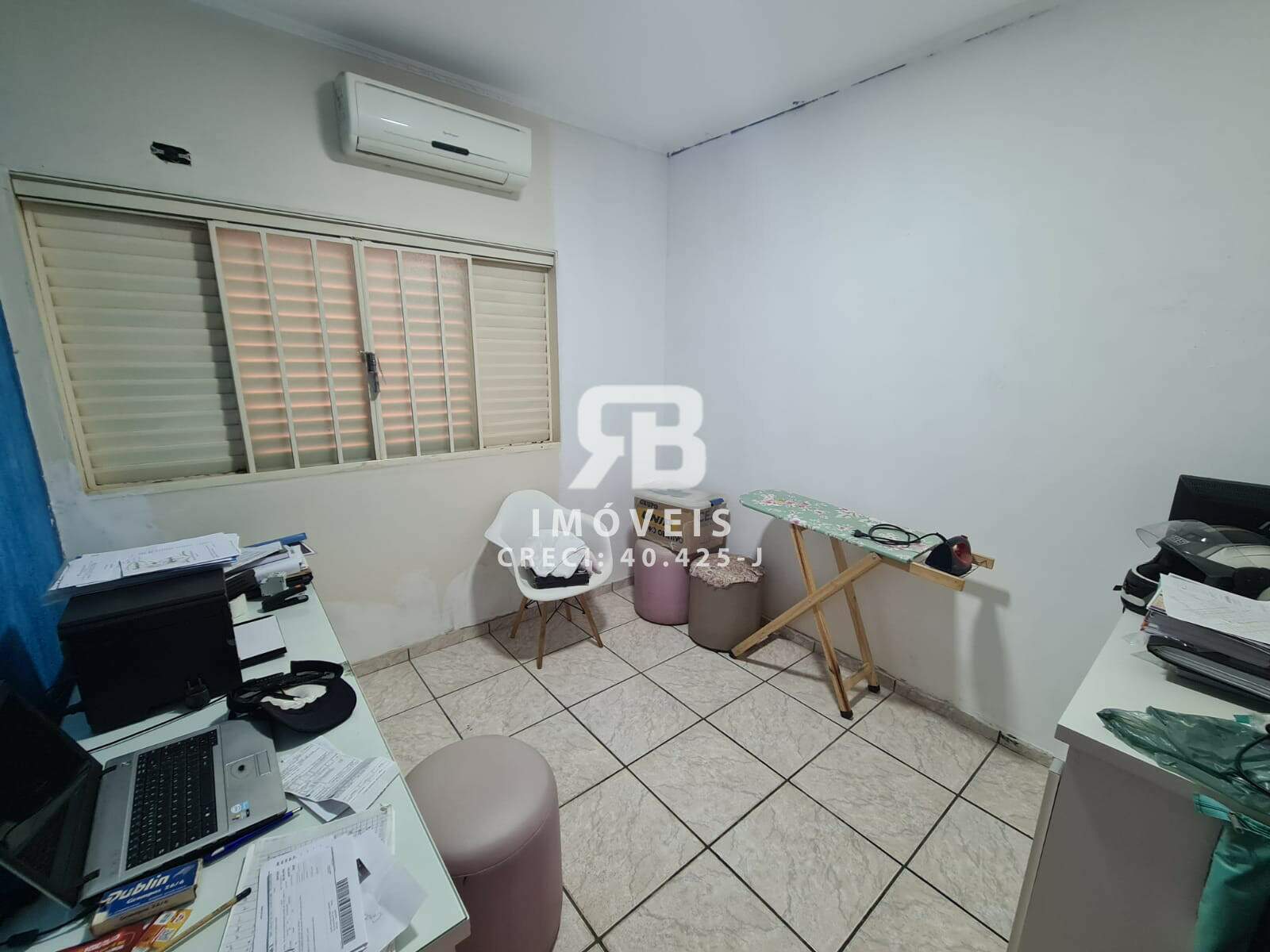 Casa à venda no Planalto: 