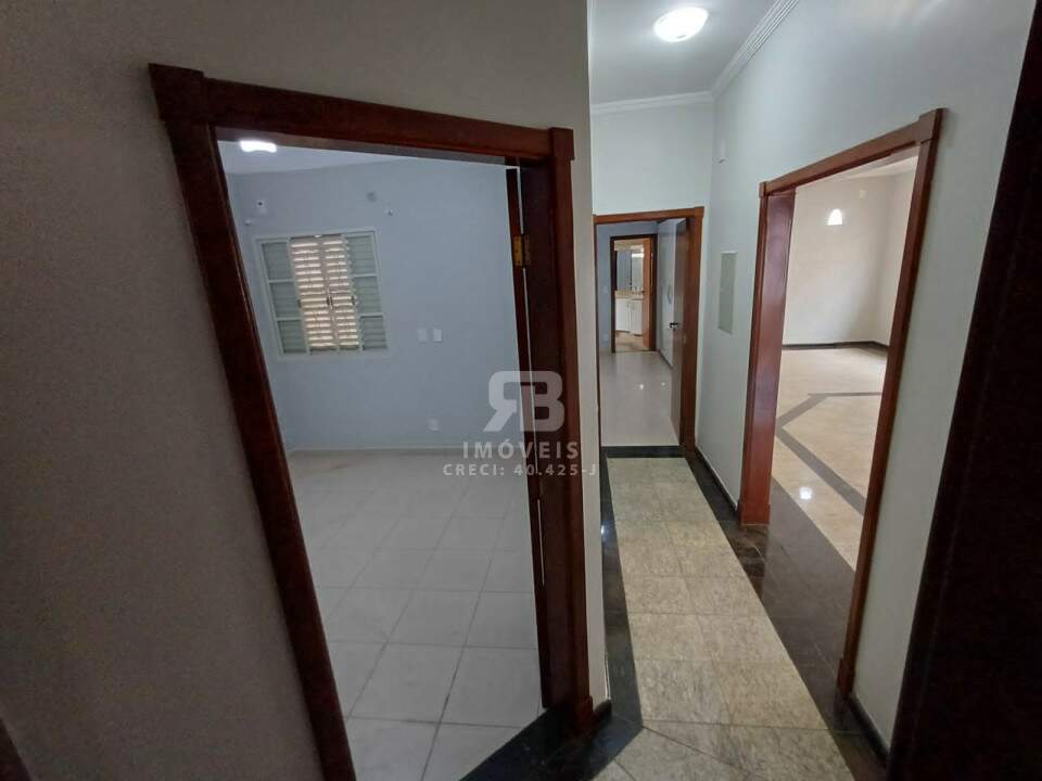 Casa para aluguel no Icaray: 