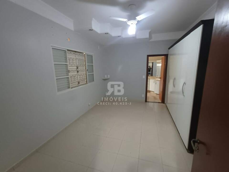 Casa para aluguel no Icaray: 
