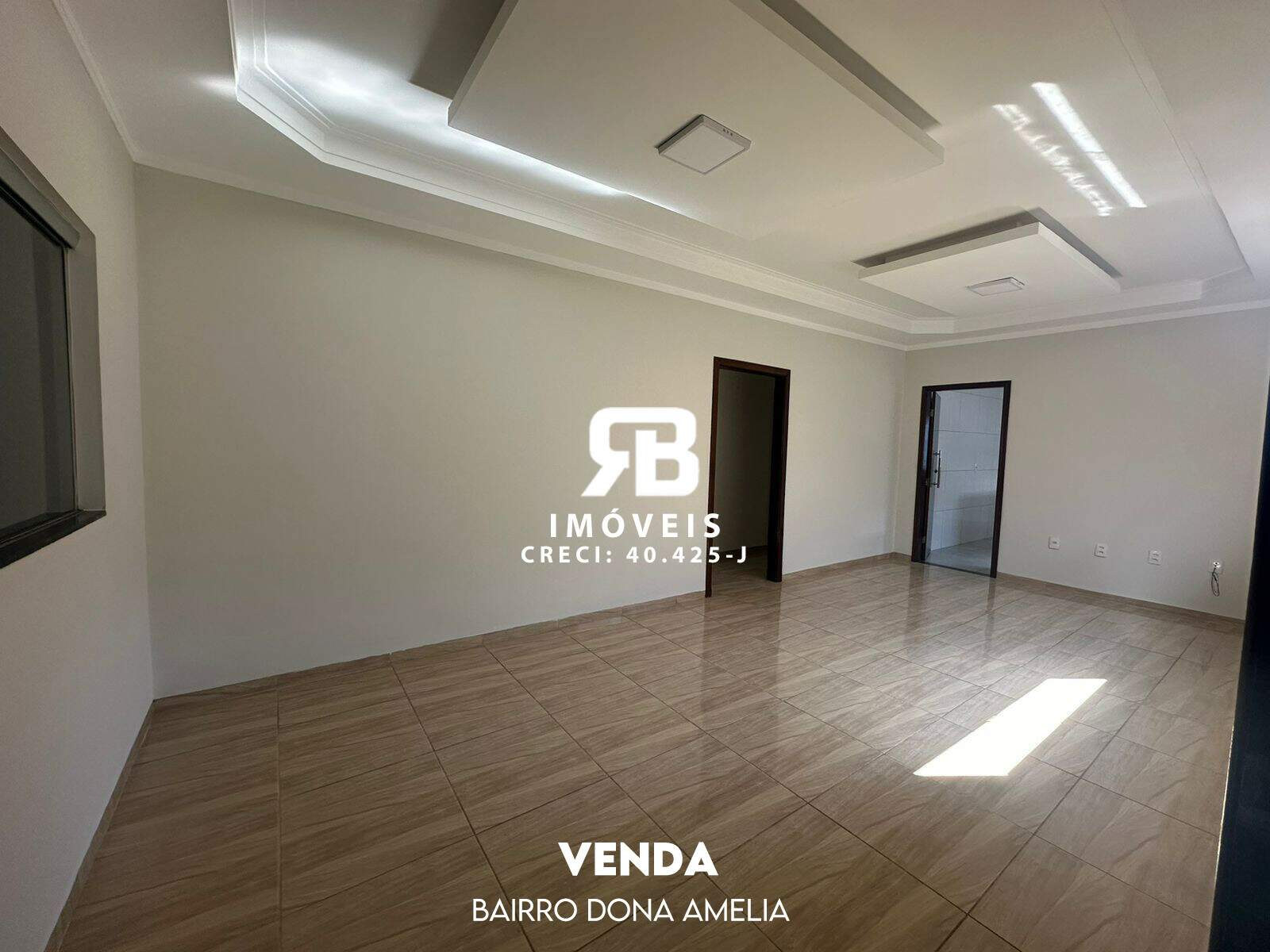 Casa à venda no Dona Amélia: 